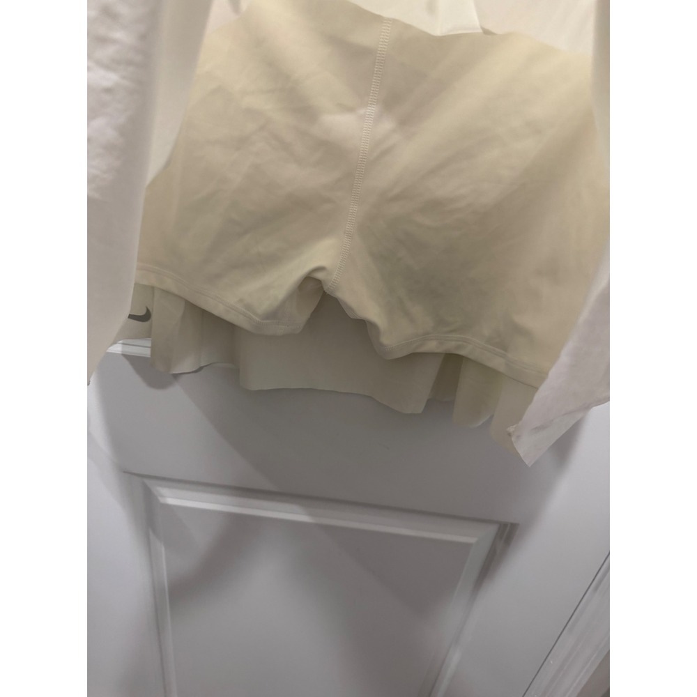 Nike Womens Skort Dri-FIT Pleated Athletic White XL DX1425-100 - Picture 6 of 9